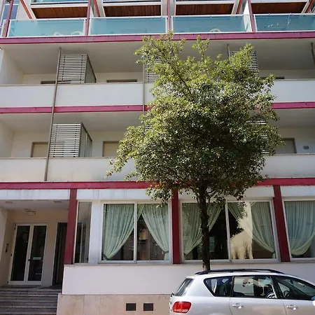 Flora 3* 리그나노 사비아도로