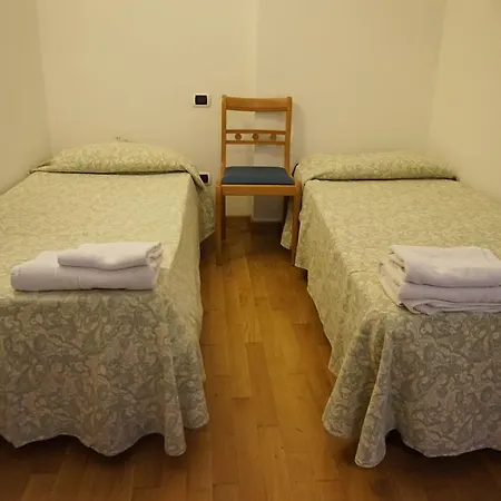 Hotell Flora Lignano Sabbiadoro